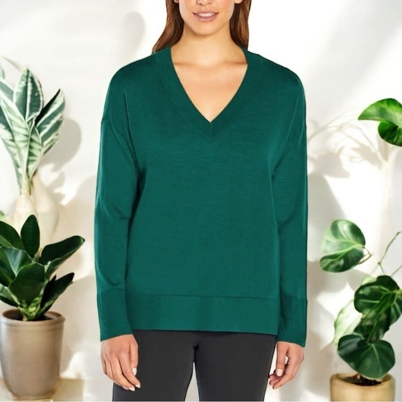 NEW Banana Republic V-Neck Merino Wool Sweater in Forest Green Size XS - Picture 1 of 10